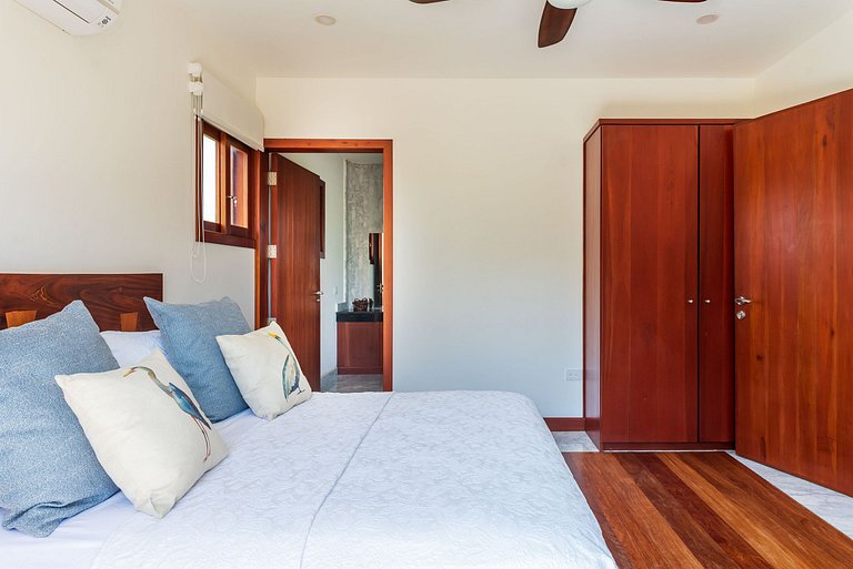 villa de lujo autosustentable con playa privada