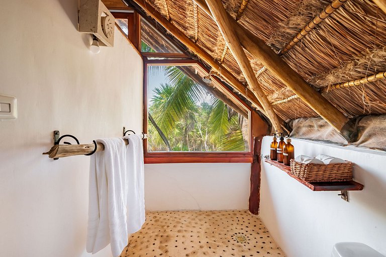 Amazing ECO Palapa at Private Beach in Sian Kaan.