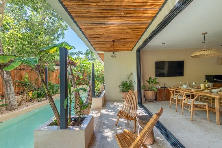 swim-up residence · ground floor · boutique condo