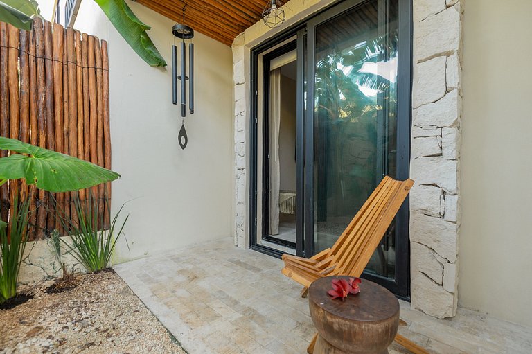 swim-up residence · ground floor · boutique condo