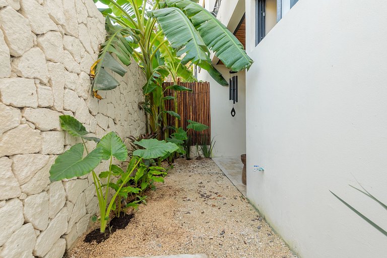 swim-up residence · ground floor · boutique condo