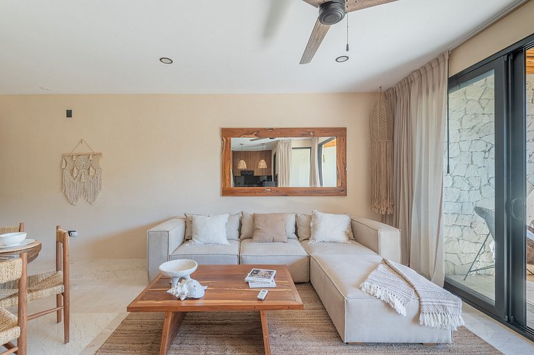 swim-up residence · ground floor · boutique condo