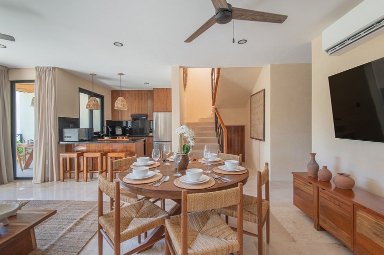 swim-up residence · ground floor · boutique condo