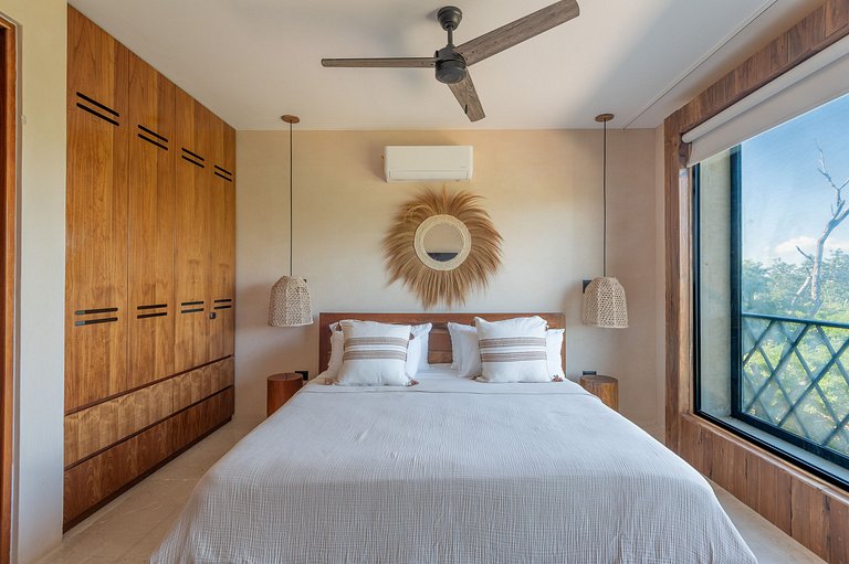 swim-up residence · ground floor · boutique condo