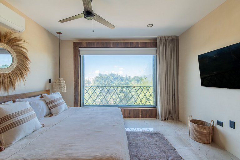 swim-up residence · ground floor · boutique condo