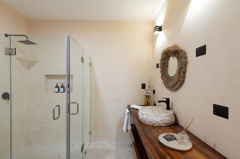 swim-up residence · ground floor · boutique condo