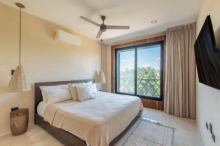 swim-up residence · ground floor · boutique condo